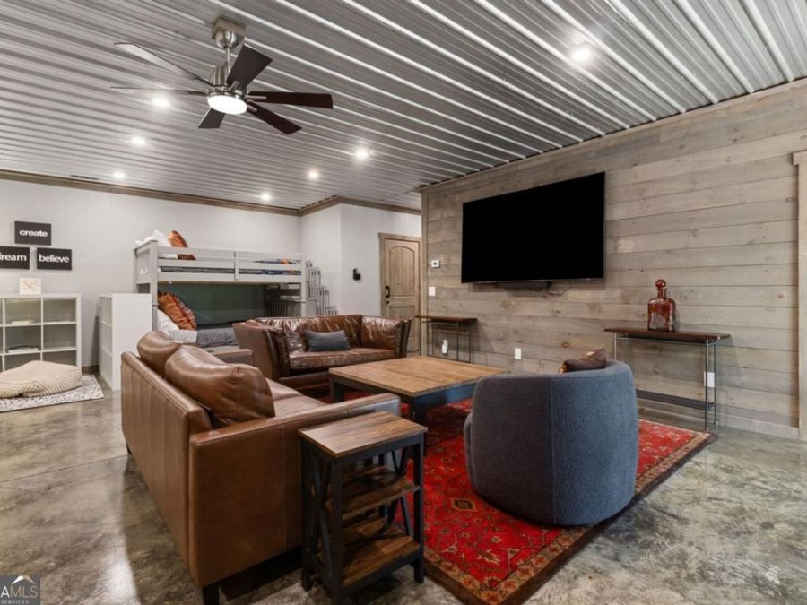 Property Image 47