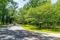 1749 Cliffwood Dr.  photo 4
