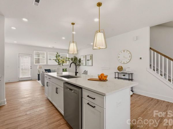 4019 Bass River Parkway , Charlotte, NC 28217