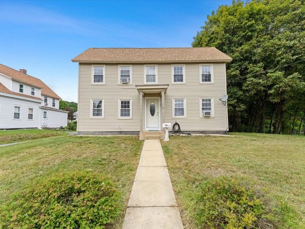 191 Pleasant St, Leominster, MA 01453