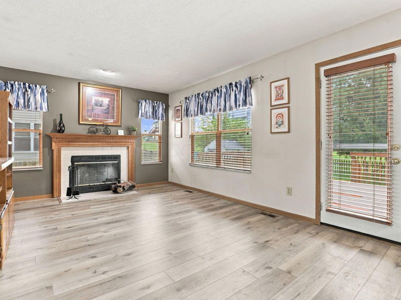 7829 Astra Circle, Unit L 40, Reynoldsburg, OH 43068 Photo 12