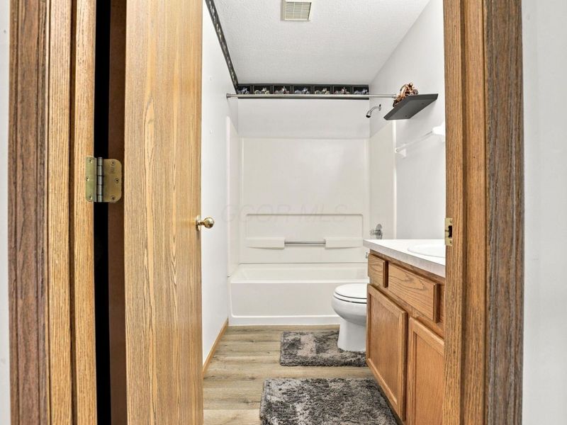 7829 Astra Circle, Unit L 40, Reynoldsburg, OH 43068 Photo 42