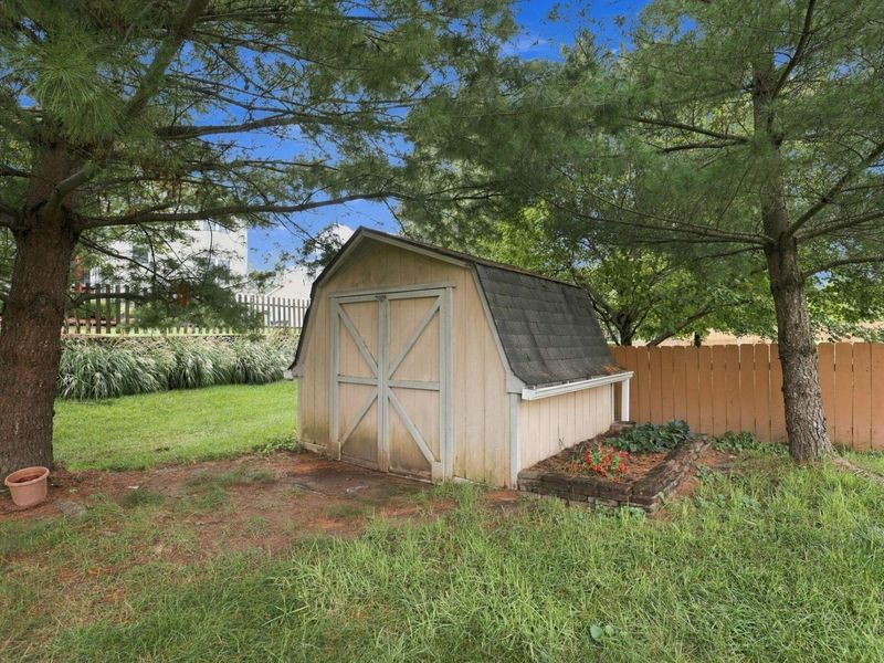 7829 Astra Circle, Unit L 40, Reynoldsburg, OH 43068 Photo 68