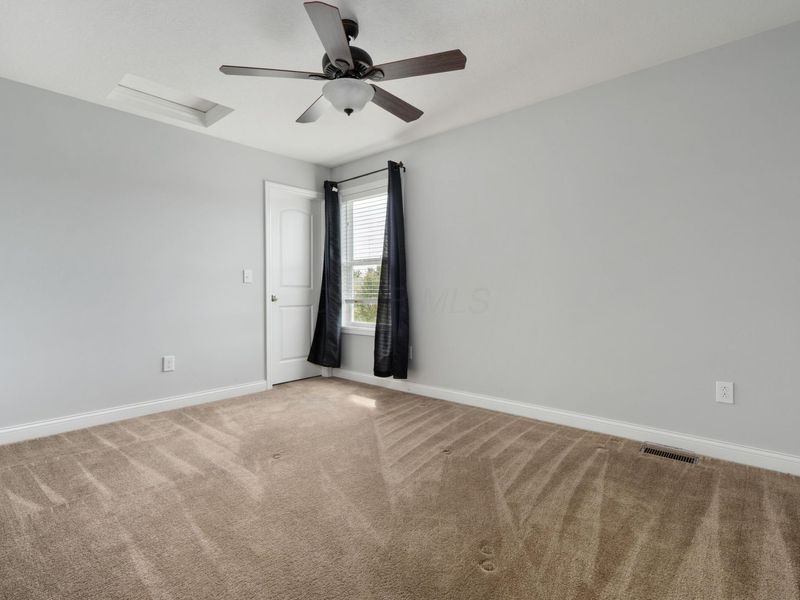 5989 Kilbeggan Street, Galloway, OH 43119 Photo 26
