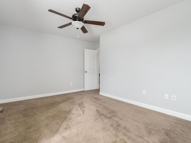 5989 Kilbeggan Street, Galloway, OH 43119 Photo 27