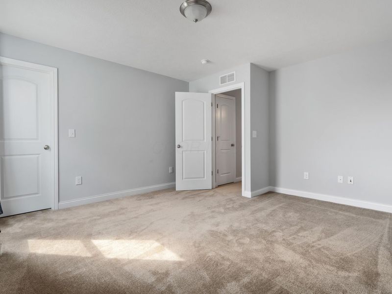 5989 Kilbeggan Street, Galloway, OH 43119 Photo 29