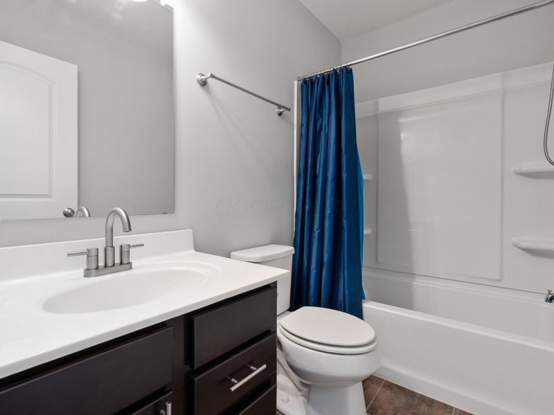 5989 Kilbeggan Street, Galloway, OH 43119 Photo 31