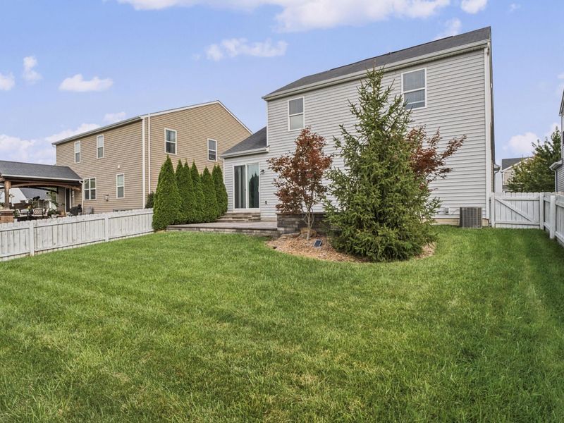 5989 Kilbeggan Street, Galloway, OH 43119 Photo 37