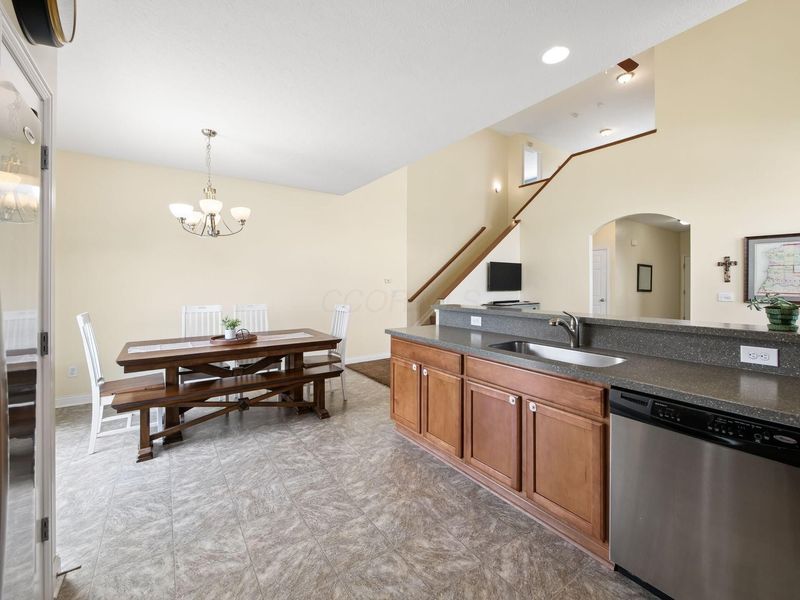1418 Park Meadow Drive , Marysville, OH 43040 Photo 13