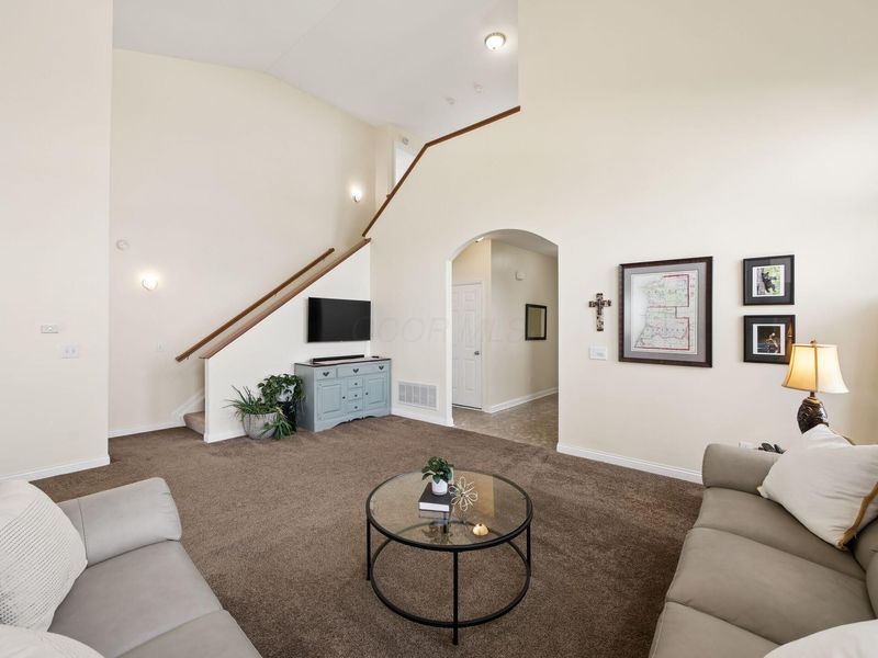 1418 Park Meadow Drive , Marysville, OH 43040 Photo 5