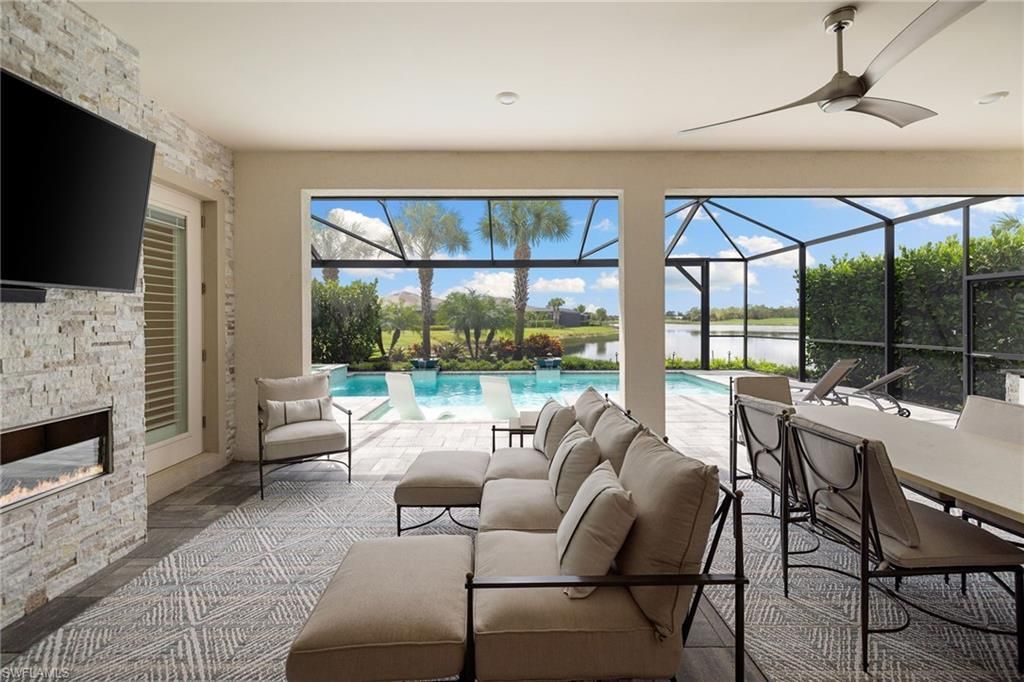 9584 Curlew Dr , Naples, FL 34120 Photo