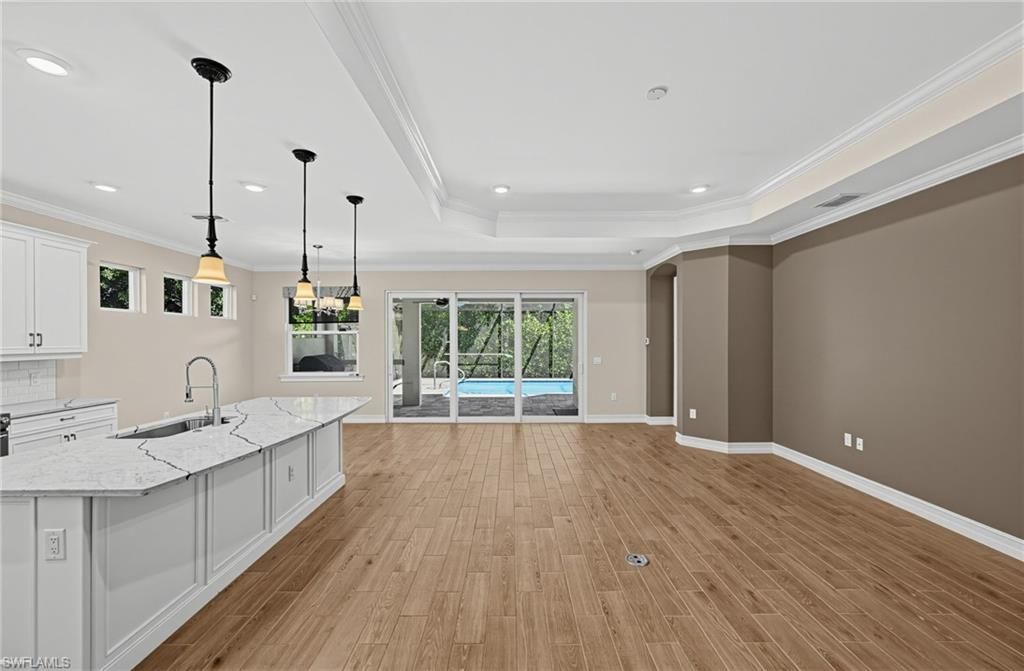 18456 Royal Hammock Blvd, Naples, FL 34114 Photo