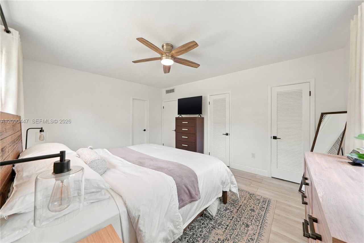 7420 SW 130th St , Pinecrest, FL 33156 Photo
