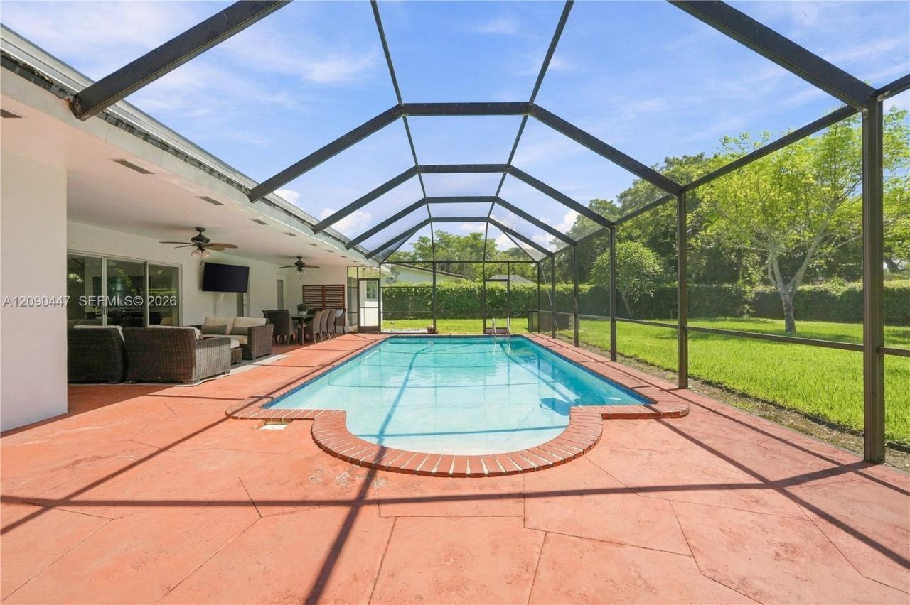 7420 SW 130th St , Pinecrest, FL 33156 Photo