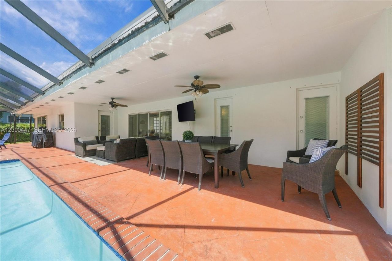 7420 SW 130th St , Pinecrest, FL 33156 Photo