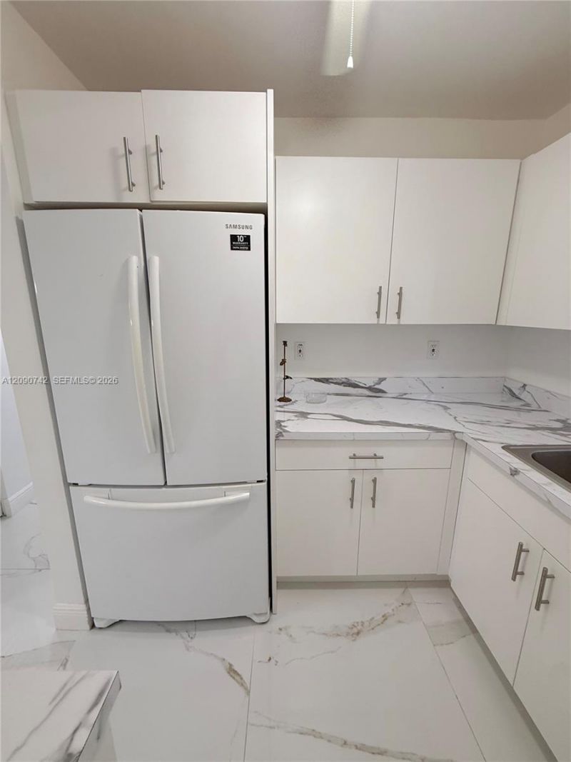 536 Euclid Ave, Unit 9, Miami Beach, FL 33139 Photo
