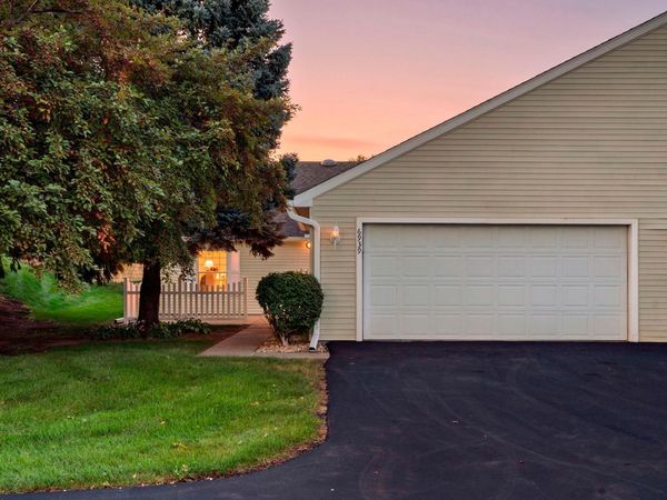 6939 Inverness Court, Unit 43, Inver Grove Heights, MN 55077