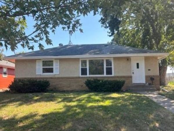 5921 27th Avenue S, Minneapolis, MN 55417