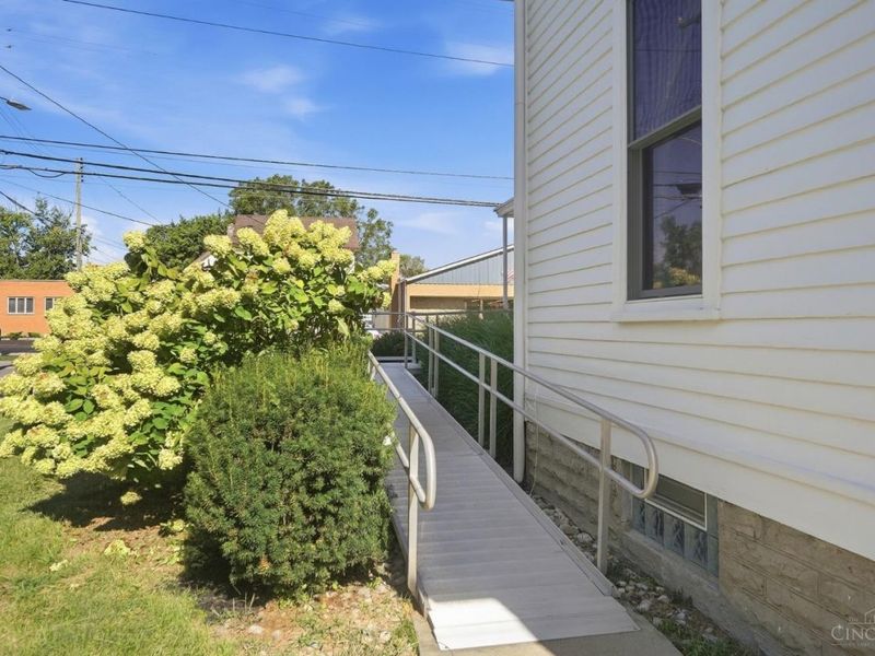 300 Reading Road, Mason, OH 45040 Photo 54