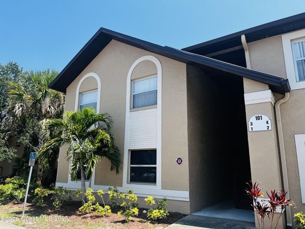 101 Summer Place, Unit 1, Merritt Island, FL 32953