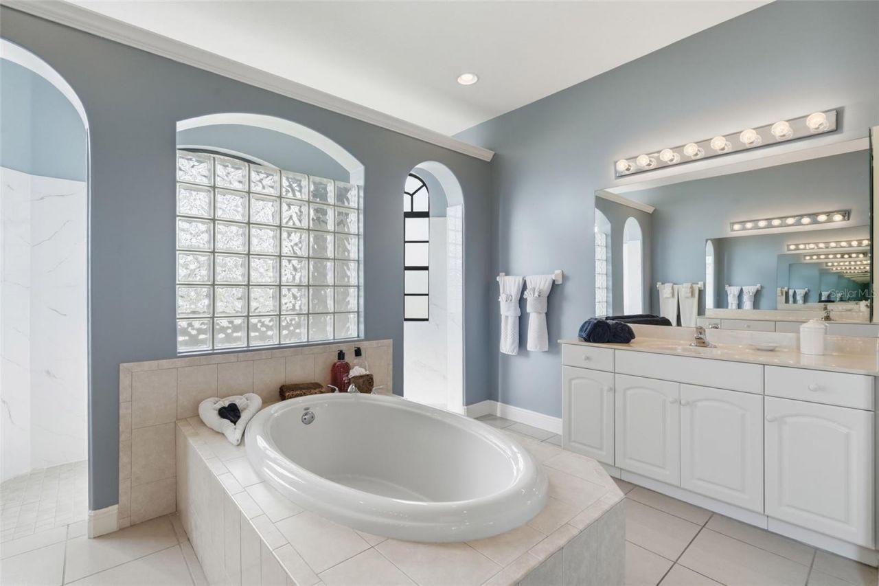 1819 SW 47th Street , Cape Coral, FL 33914 Photo