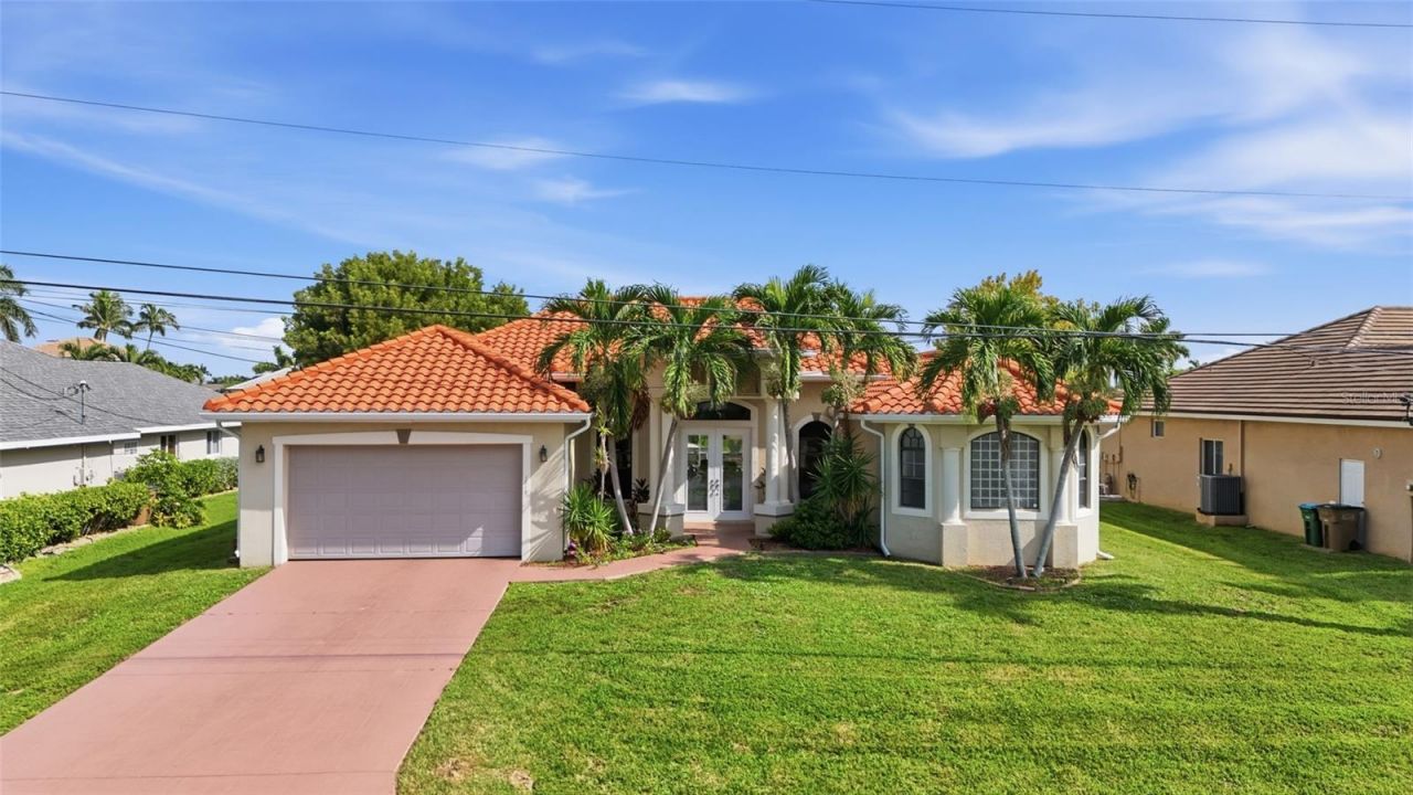 1819 SW 47th Street , Cape Coral, FL 33914 Photo