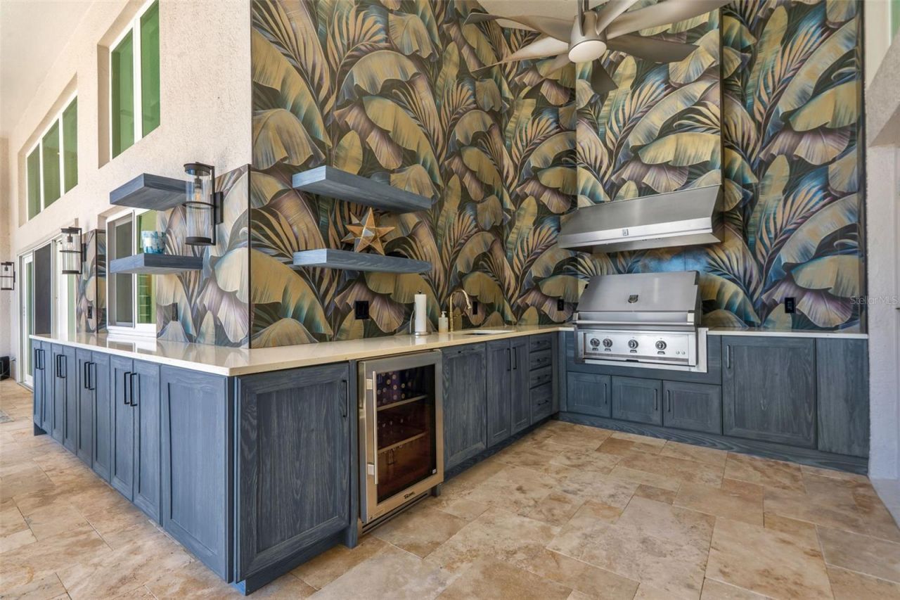 6320 Pasadena Point Boulevard, Gulfport, FL 33707 Photo