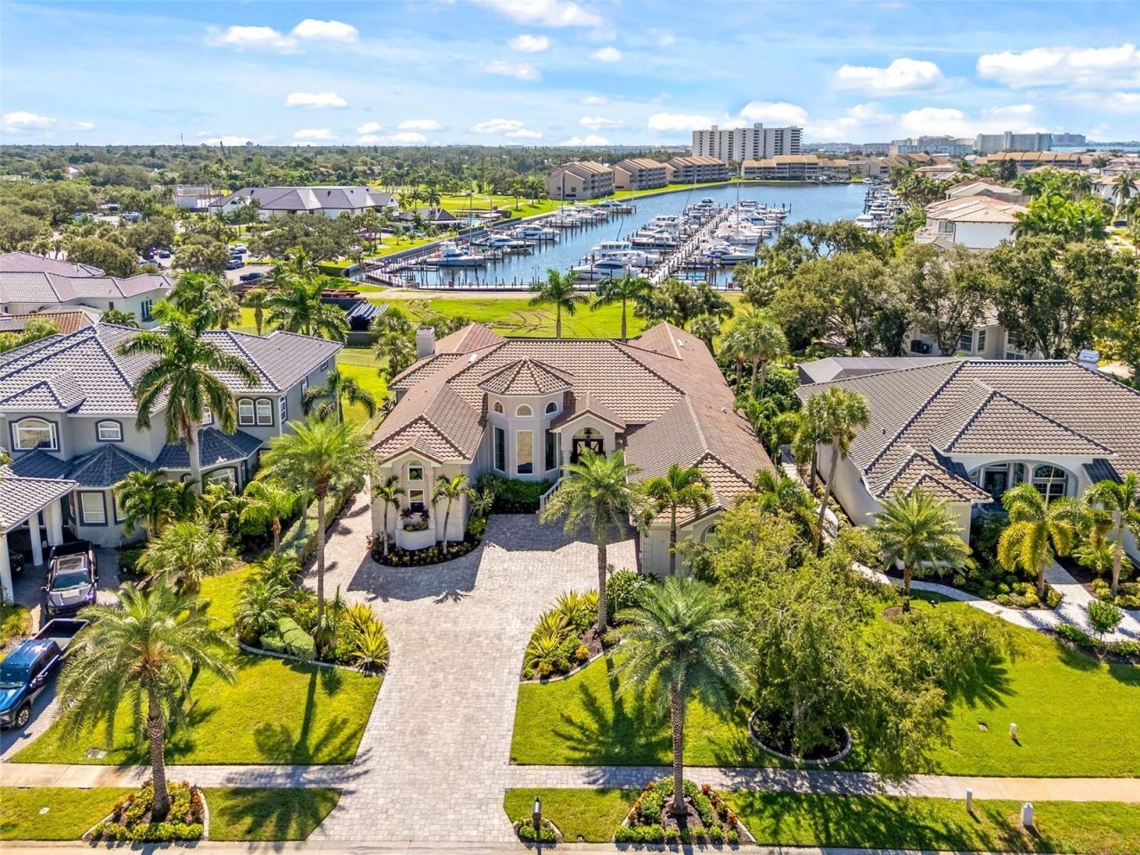 6320 Pasadena Point Boulevard, Gulfport, FL 33707 Photo