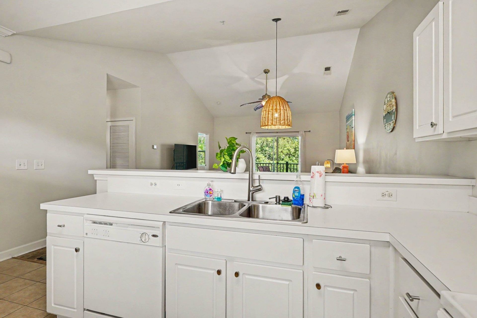 6253 Catalina Dr.  Photo 13