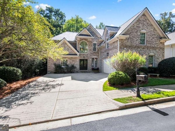 2045 River Falls Drive, Roswell, GA 30076