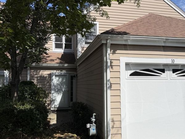 10 Merganser Way, Unit 10, Walpole, MA 02081