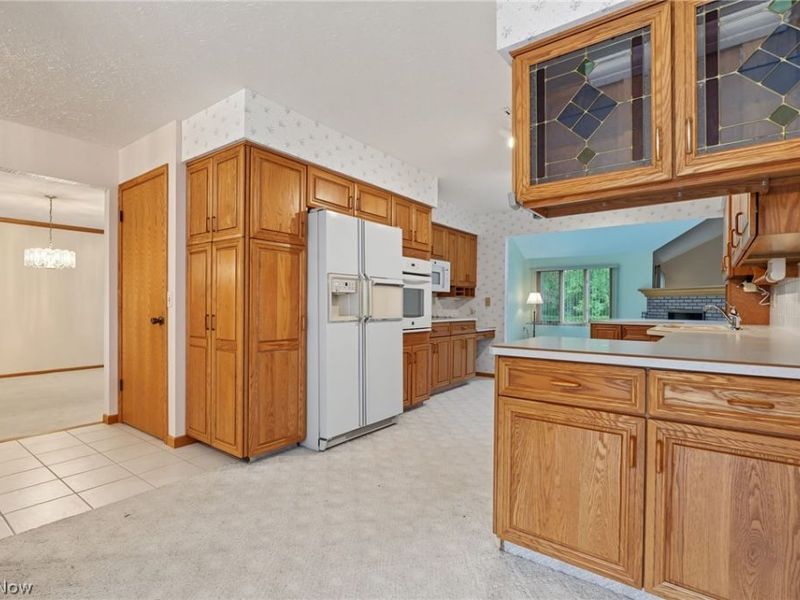 101 Golf Drive, Cortland, OH 44410 Photo 10