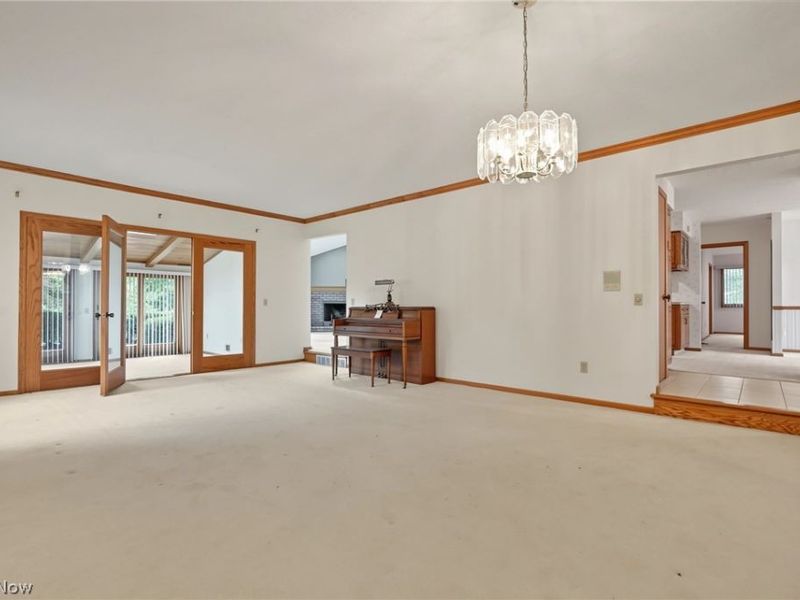 101 Golf Drive, Cortland, OH 44410 Photo 16