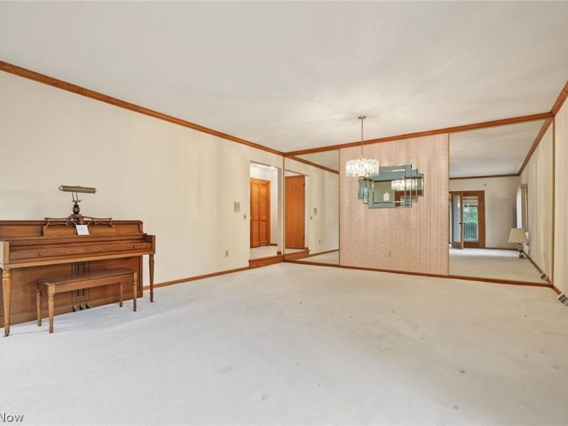 101 Golf Drive, Cortland, OH 44410 Photo 17