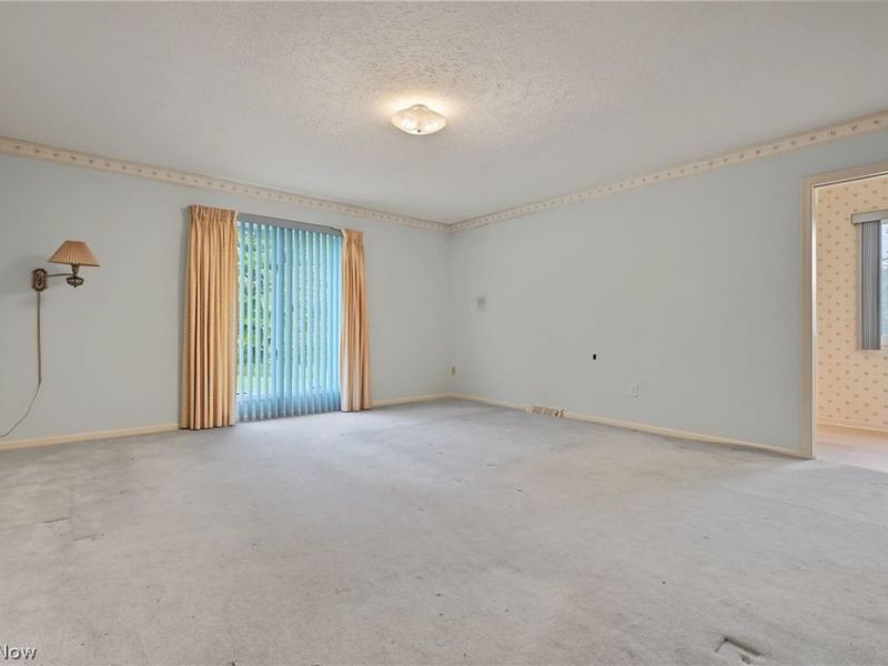 101 Golf Drive, Cortland, OH 44410 Photo 30