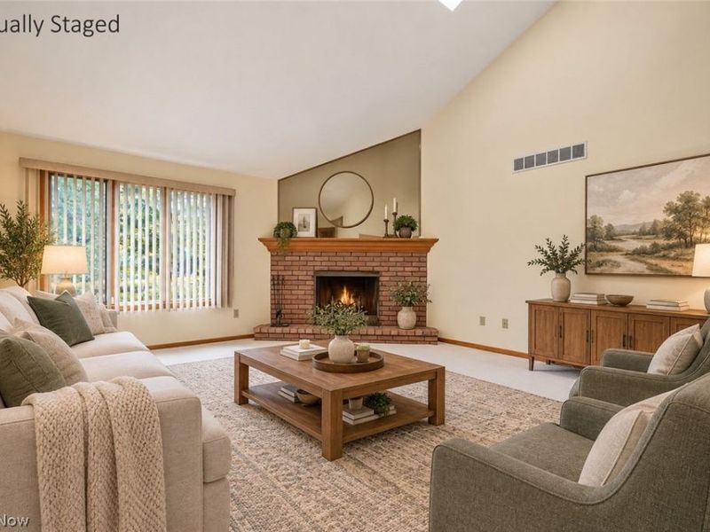 101 Golf Drive, Cortland, OH 44410 Photo 5