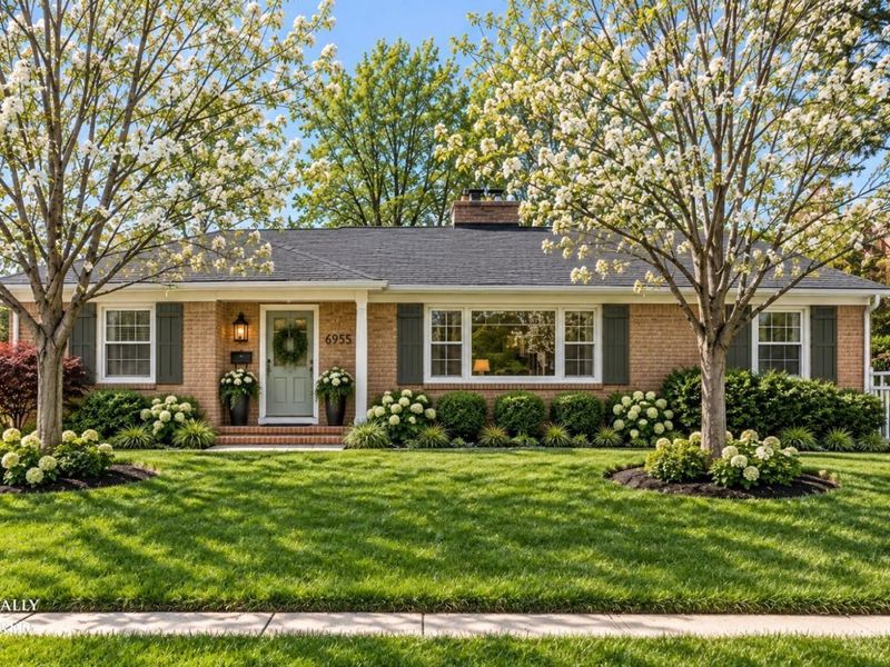 6955 Carroll Avenue, Sycamore Township, OH 45236 Photo 2