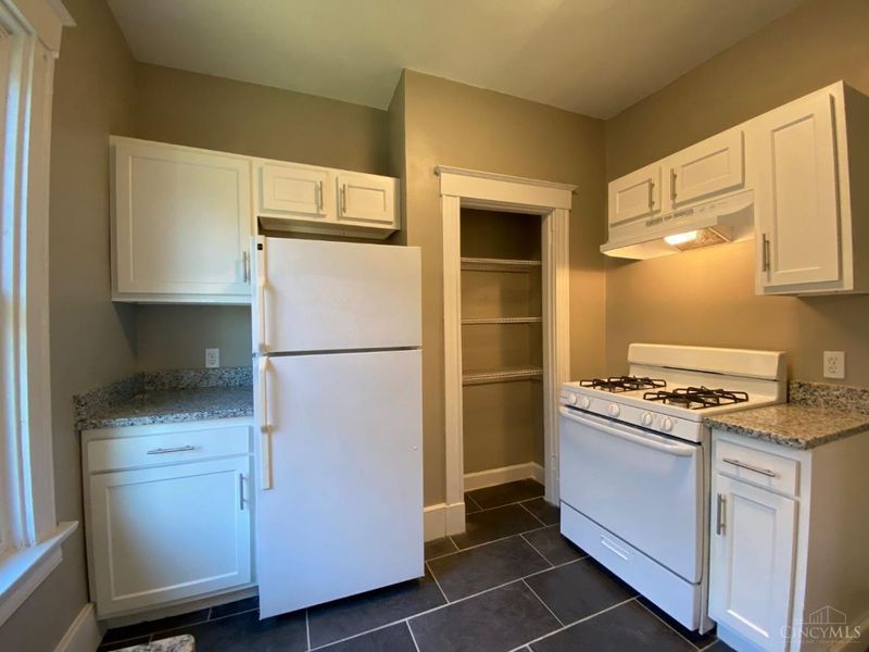 2806 Observatory Avenue, Cincinnati, OH 45208 Photo 16