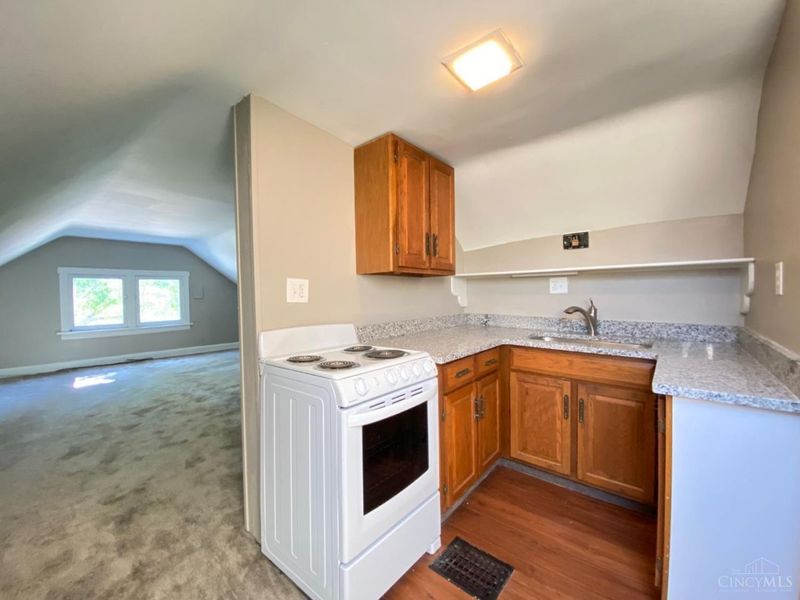 2806 Observatory Avenue, Cincinnati, OH 45208 Photo 36