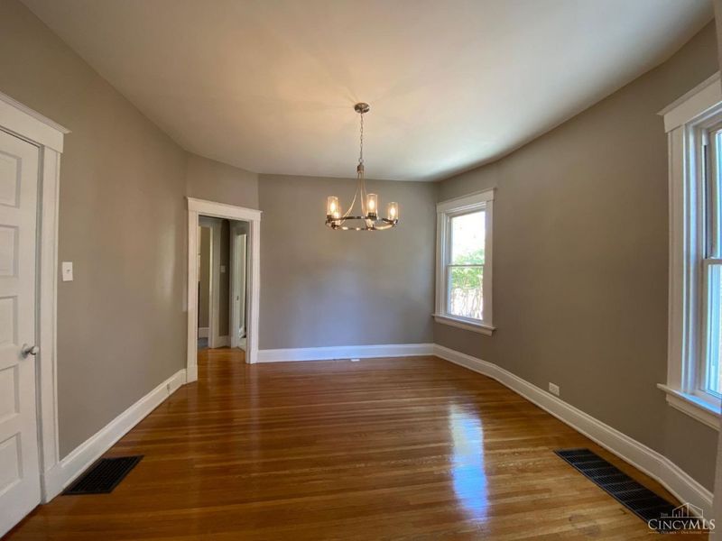 2806 Observatory Avenue, Cincinnati, OH 45208 Photo 63