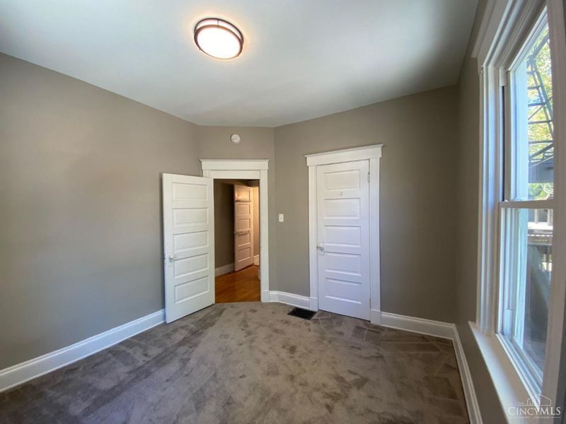 2806 Observatory Avenue, Cincinnati, OH 45208 Photo 65