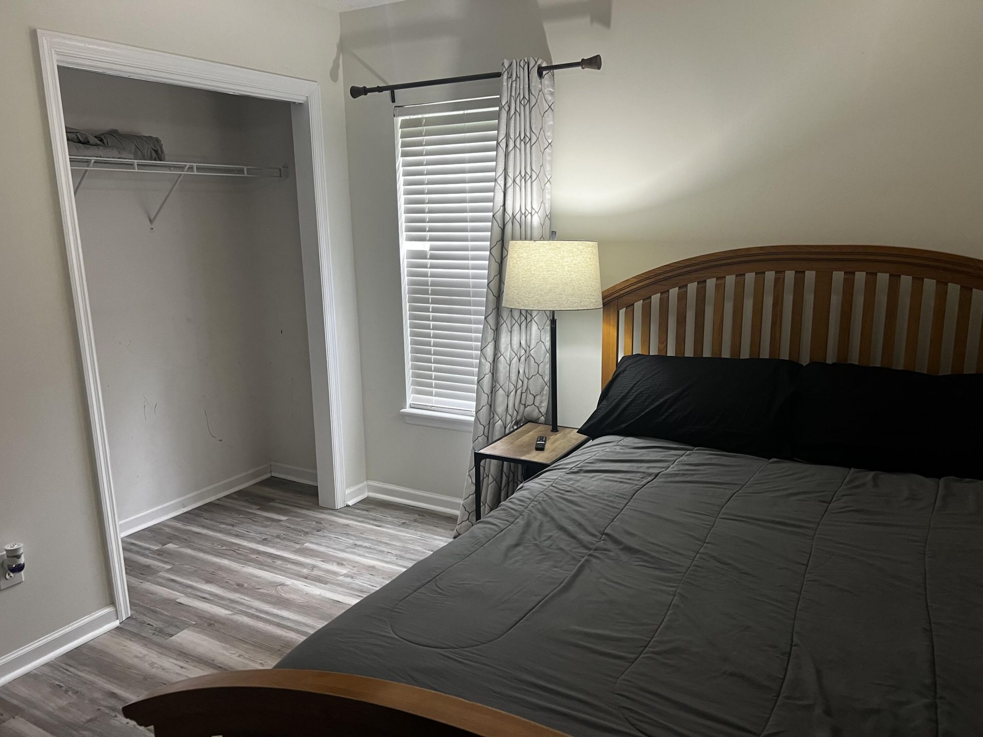 120 Oakbluff Road Photo 4