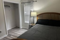 120 Oakbluff Road photo 4