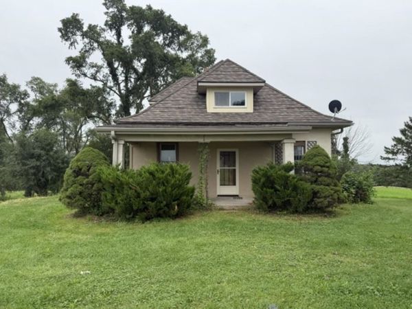 17935 167th Avenue, Maquoketa, IA 52060