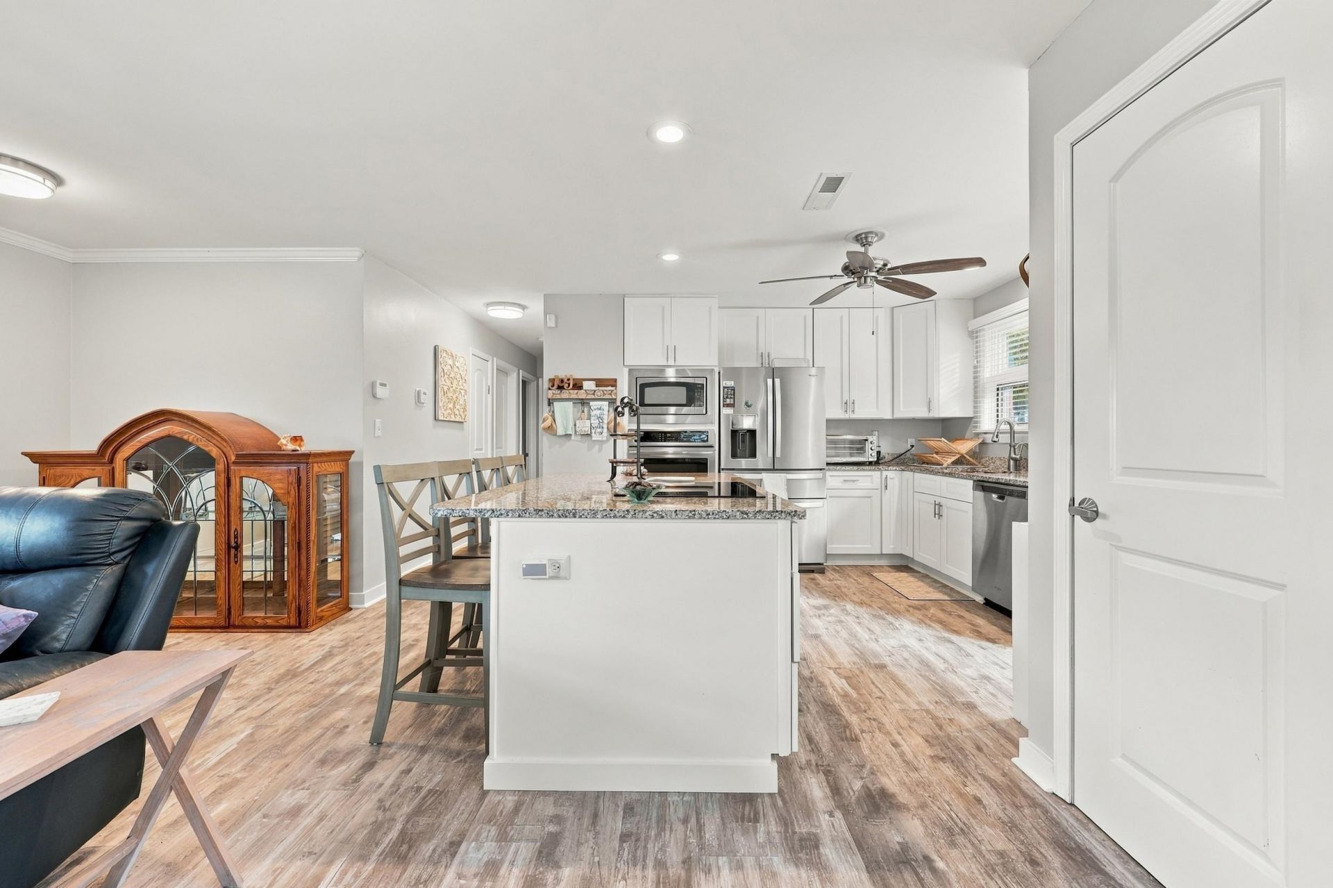 620 Mallard Lake Dr. Photo 18