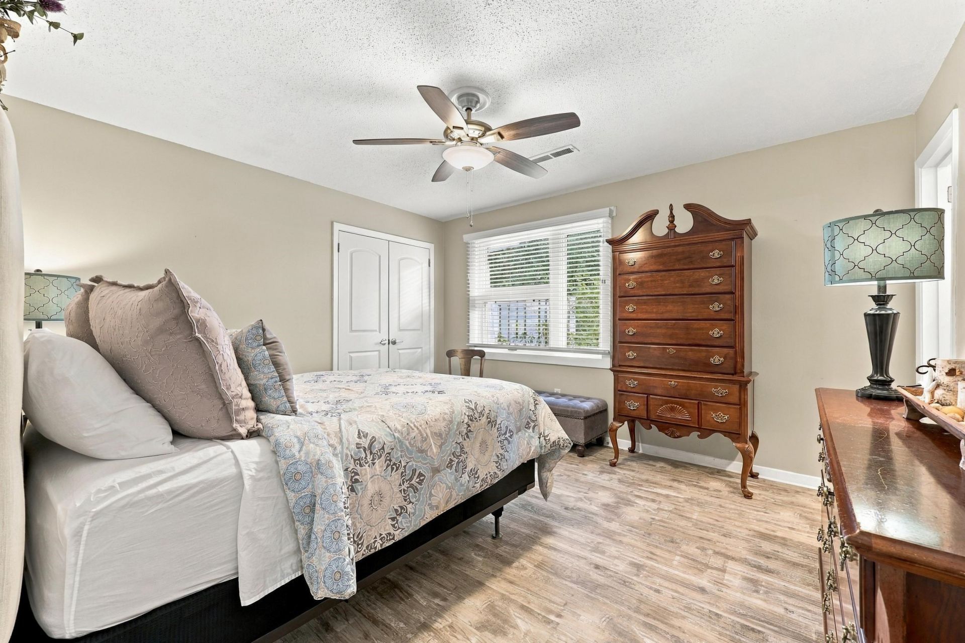 620 Mallard Lake Dr. Photo 21