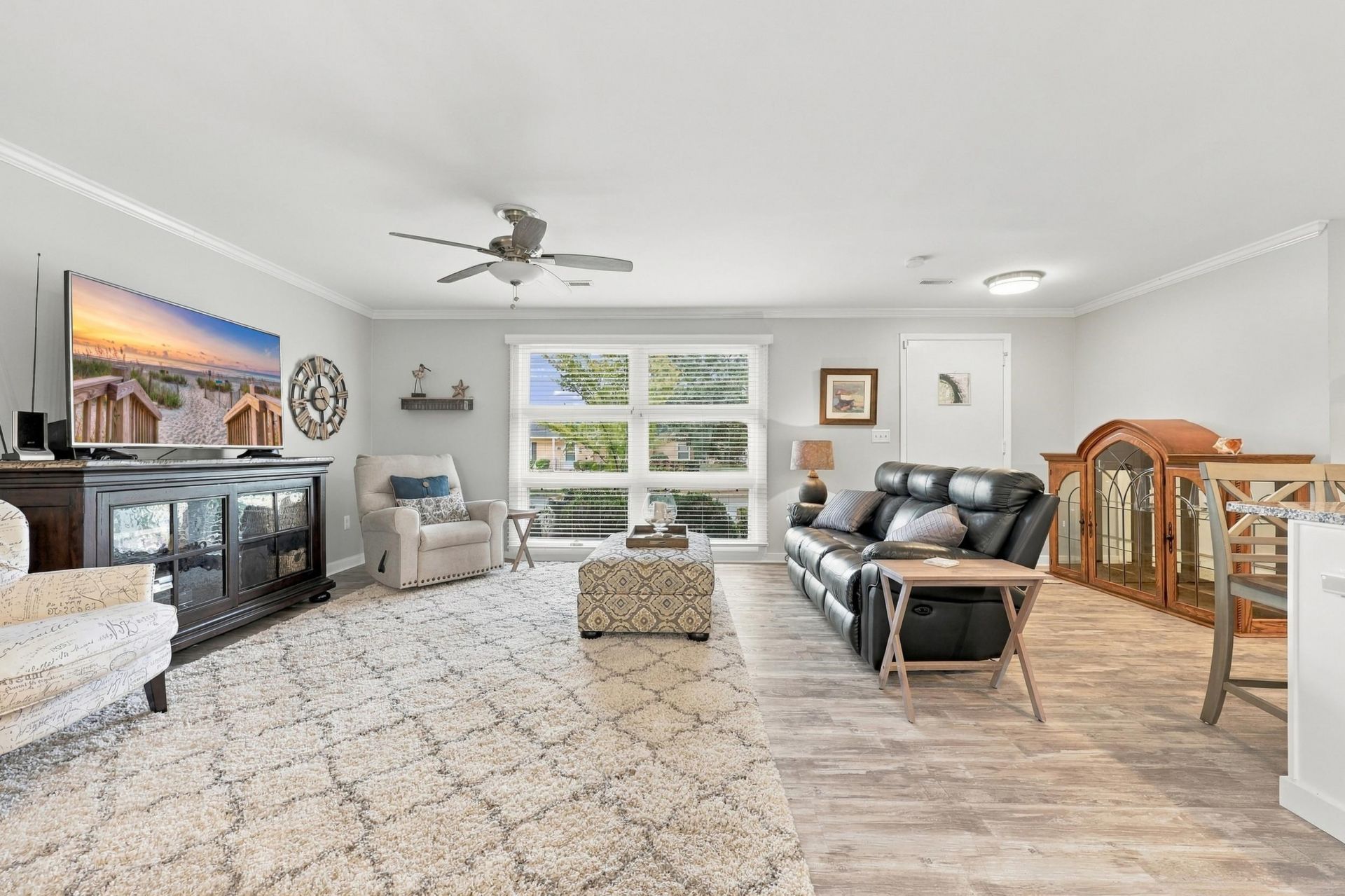 620 Mallard Lake Dr. Photo 8