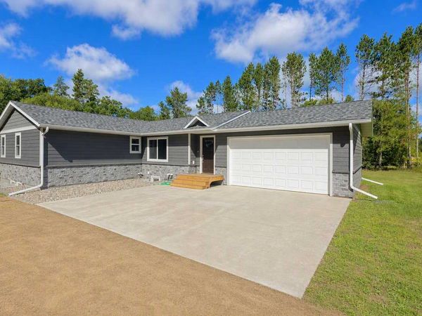 12587 65th Avenue SW, Motley, MN 56466