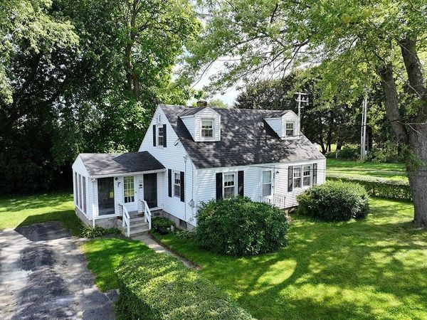 255 Pleasant Street, Lunenburg, MA 01462