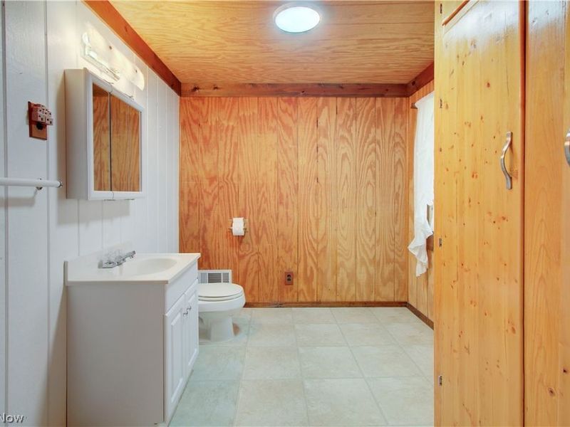 2385 Valley Road, Salem, OH 44460 Photo 24